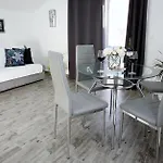 Toni * Vodice