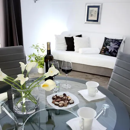Apartment Toni Vodice