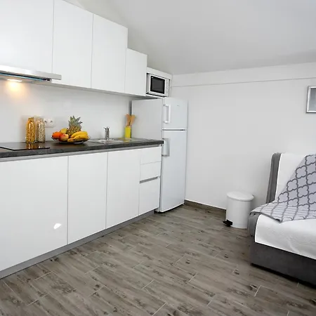 Toni Apartment