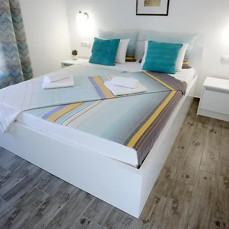 Apartman Toni Vodice